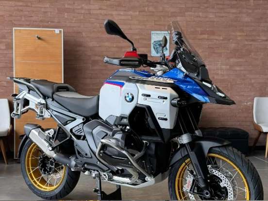 BMW-R 1300 GS ADVENTURE TROPHY BMW-R 1300 GS ADVENTURE TROPHY-2025