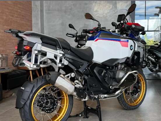 BMW-R 1300 GS ADVENTURE TROPHY BMW-R 1300 GS ADVENTURE TROPHY-2025
