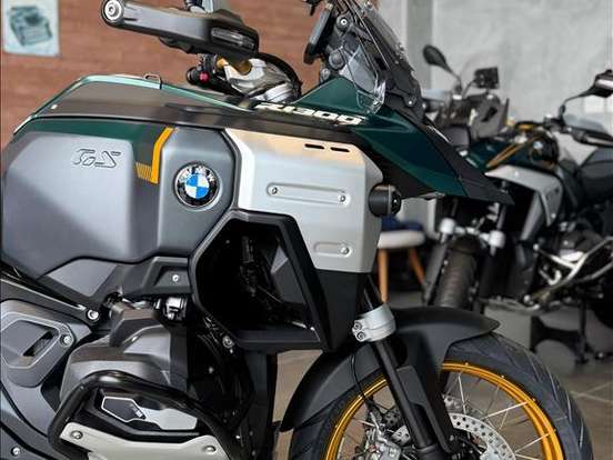 BMW-R 1300 GS ADVENTURE BMW-R 1300 GS ADVENTURE-2025