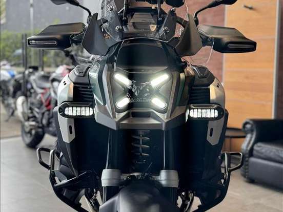 BMW-R 1300 GS ADVENTURE BMW-R 1300 GS ADVENTURE-2025