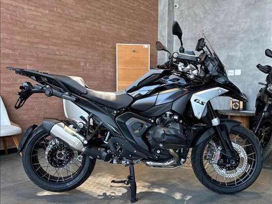 BMW-R 1300 GS TRIPLE BLACK BMW-R 1300 GS TRIPLE BLACK-2025