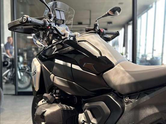BMW-R 1300 GS TRIPLE BLACK BMW-R 1300 GS TRIPLE BLACK-2025