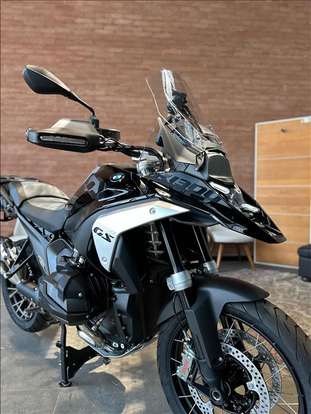 BMW-R 1300 GS TRIPLE BLACK-2025