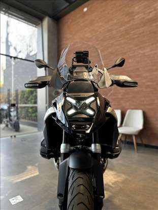 BMW-R 1300 GS TRIPLE BLACK-2025