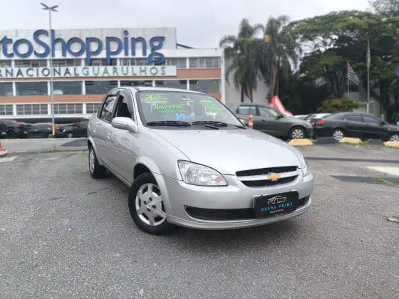 CHEVROLET CLASSIC 1.0 MPFI LS 8V FLEX 4P MANUAL CHEVROLET CLASSIC 1.0 MPFI LS 8V FLEX 4P MANUAL