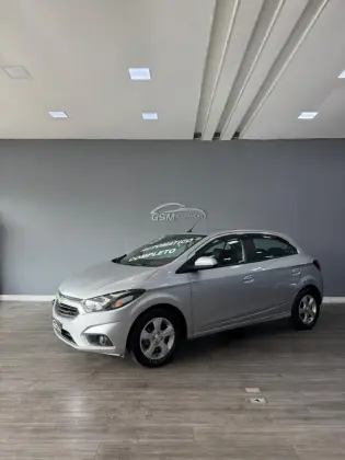 CHEVROLET ONIX 1.4 MPFI LT 8V FLEX 4P AUTOMÁTICO CHEVROLET ONIX 1.4 MPFI LT 8V FLEX 4P AUTOMÁTICO