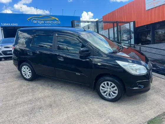 CHEVROLET SPIN 1.8 LT 8V FLEX 4P AUTOMÁTICO