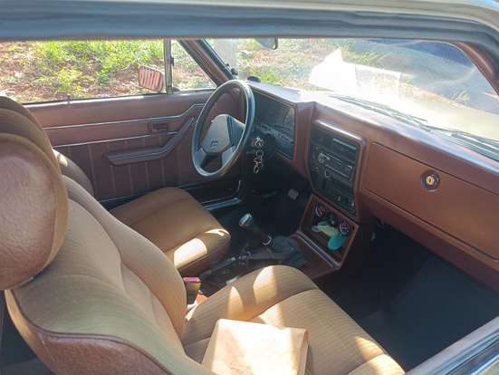 CHEVROLET-OPALA-1983