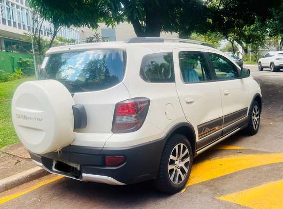 CHEVROLET-SPIN-2018