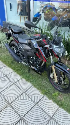 DAFRA APACHE RTR 200 