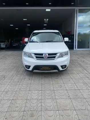 FIAT FREEMONT 2.4 PRECISION 16V GASOLINA 4P AUTOMÁTICO