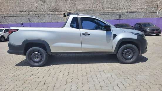 FIAT-STRADA-2023