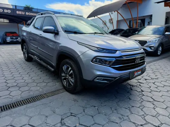 FIAT TORO 1.3 TURBO 270 FLEX FREEDOM AT6 FIAT TORO 1.3 TURBO 270 FLEX FREEDOM AT6