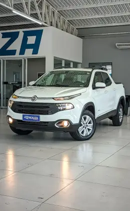 FIAT TORO 1.8 16V EVO FLEX FREEDOM AT6 FIAT TORO 1.8 16V EVO FLEX FREEDOM AT6