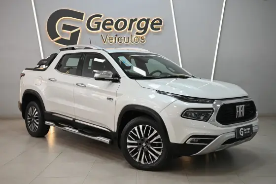 FIAT TORO 2.0 16V TURBO DIESEL RANCH 4WD AT9 FIAT TORO 2.0 16V TURBO DIESEL RANCH 4WD AT9