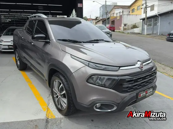 FIAT TORO 2.0 16V TURBO DIESEL VOLCANO 4WD AT9 FIAT TORO 2.0 16V TURBO DIESEL VOLCANO 4WD AT9