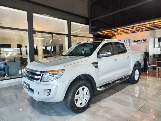 FORD RANGER 3.2 LIMITED 4X4 CD 20V DIESEL 4P AUTOMÁTICO FORD RANGER 3.2 LIMITED 4X4 CD 20V DIESEL 4P AUTOMÁTICO