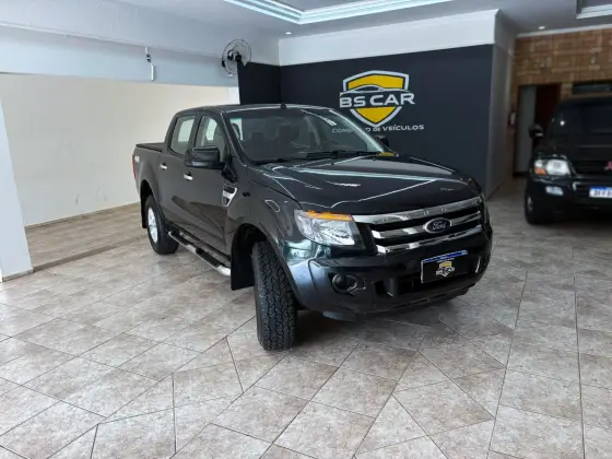 FORD RANGER 3.2 XLT 4X4 CD 20V DIESEL 4P AUTOMÁTICO