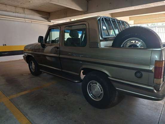 FORD-F-1000-1989