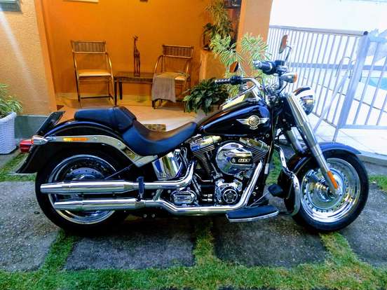 HARLEY-DAVIDSON-SOFTAIL FAT BOY-2017