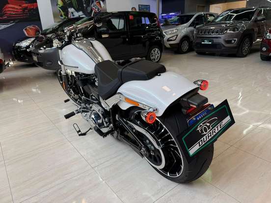 HARLEY-DAVIDSON-SOFTAIL BREAKOUT-2024