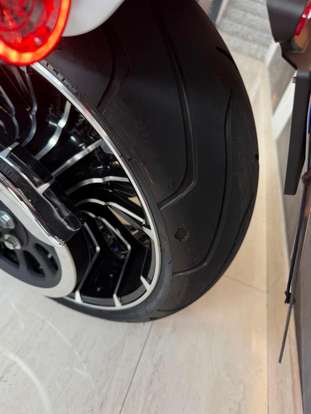 HARLEY-DAVIDSON-SOFTAIL BREAKOUT-2024
