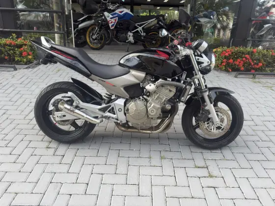 HONDA CB 600F HORNET HONDA CB 600F HORNET