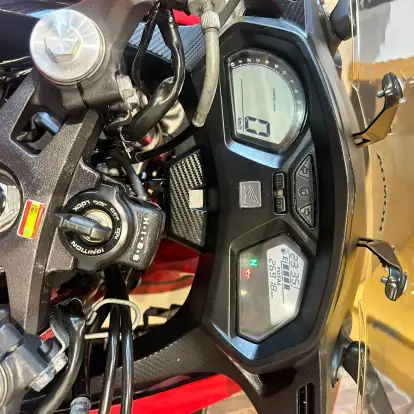 HONDA-CBR 650F ABS HONDA-CBR 650F ABS-2015