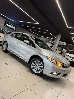 HONDA CIVIC 2.0 LXR 16V FLEX 4P AUTOMÁTICO