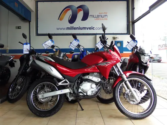 HONDA NX 400i FALCON 