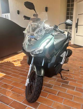 HONDA ADV 
