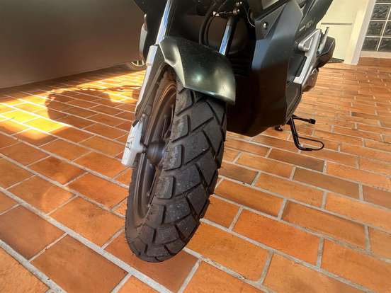 HONDA-ADV-2024