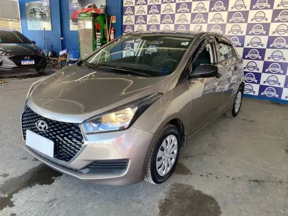 HYUNDAI HB20 1.0 UNIQUE 12V FLEX 4P MANUAL