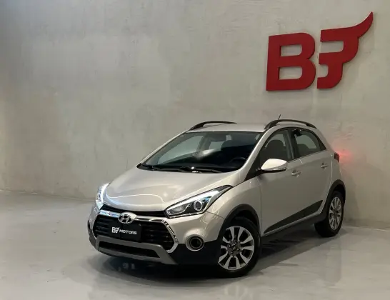 HYUNDAI HB20X 1.6 16V PREMIUM FLEX 4P AUTOMÁTICO