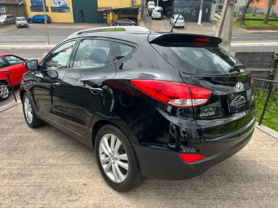 HYUNDAI-IX35-2.0 MPI 4X2 16V FLEX 4P AUTOMÁTICO HYUNDAI-IX35-2012