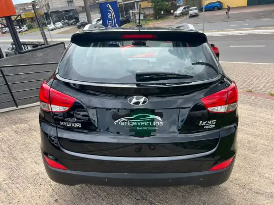 HYUNDAI-IX35-2.0 MPI 4X2 16V FLEX 4P AUTOMÁTICO HYUNDAI-IX35-2012