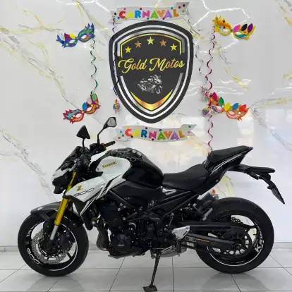 KAWASAKI-Z900-2022