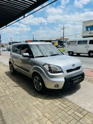 KIA SOUL 1.6 EX 16V FLEX 4P AUTOMÁTICO KIA SOUL 1.6 EX 16V FLEX 4P AUTOMÁTICO