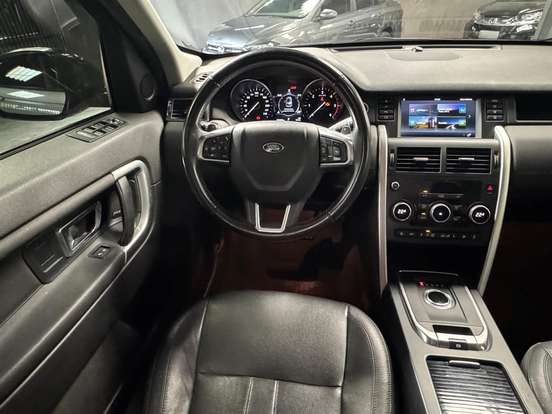LAND ROVER-DISCOVERY SPORT-2018