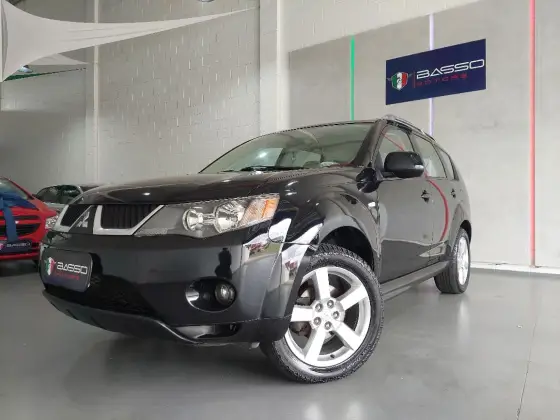 MITSUBISHI OUTLANDER 3.0 4X4 V6 24V GASOLINA 4P AUTOMÁTICO