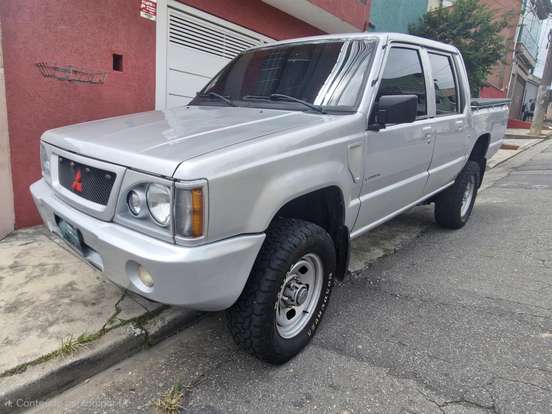 MITSUBISHI-L200-2.5 GL 4X4 CD 8V TURBO DIESEL 4P MANUAL MITSUBISHI-L200-2005