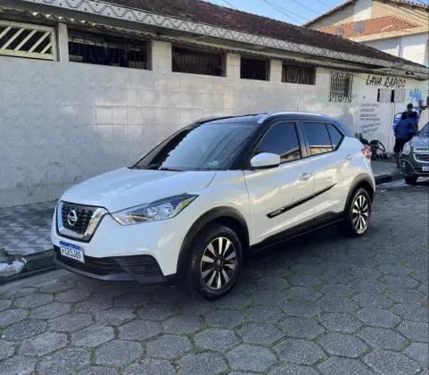 NISSAN KICKS 1.6 16V FLEXSTART S 4P XTRONIC NISSAN KICKS 1.6 16V FLEXSTART S 4P XTRONIC