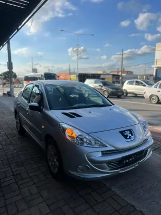 PEUGEOT 207 1.6 XS PASSION 16V FLEX 4P AUTOMÁTICO