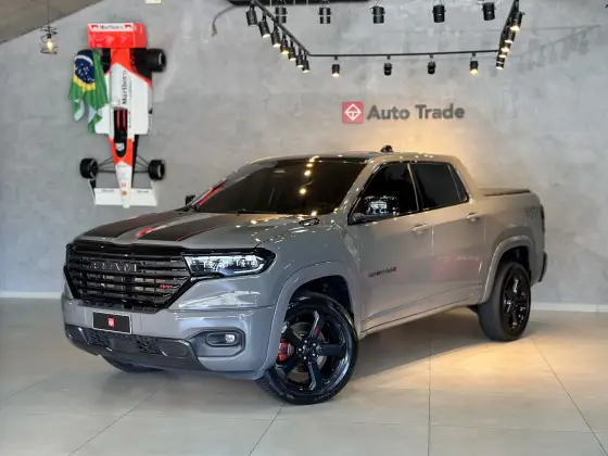 RAM RAMPAGE 2.0 HURRICANE 4 TURBO GASOLINA R/T 4X4 AUTOMÁTICO