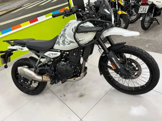 ROYAL ENFIELD HIMALAYAN 450 KAMET WHITE 