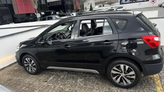 SUZUKI S-CROSS 1.4 16V VVT TURBO GASOLINA 4STYLE AUTOMÁTICO SUZUKI S-CROSS 1.4 16V VVT TURBO GASOLINA 4STYLE AUTOMÁTICO