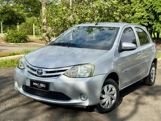 TOYOTA ETIOS 1.3 X 16V FLEX 4P MANUAL TOYOTA ETIOS 1.3 X 16V FLEX 4P MANUAL