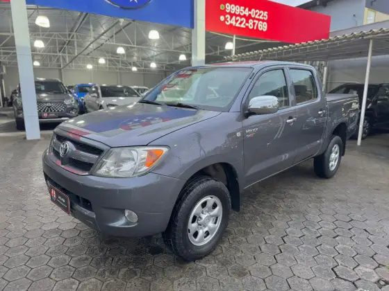 TOYOTA HILUX 2.5 STD 4X4 CD 16V TURBO DIESEL 4P MANUAL