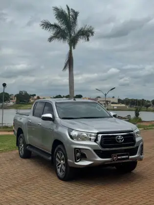 TOYOTA HILUX 2.7 SRV 4X2 CD 16V FLEX 4P AUTOMÁTICO