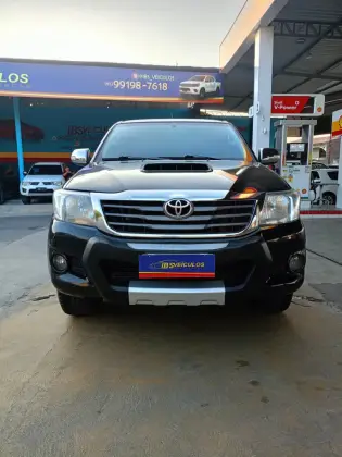 TOYOTA HILUX 3.0 SRV 4X4 CD 16V TURBO INTERCOOLER DIESEL 4P AUTOMÁTICO TOYOTA HILUX 3.0 SRV 4X4 CD 16V TURBO INTERCOOLER DIESEL 4P AUTOMÁTICO